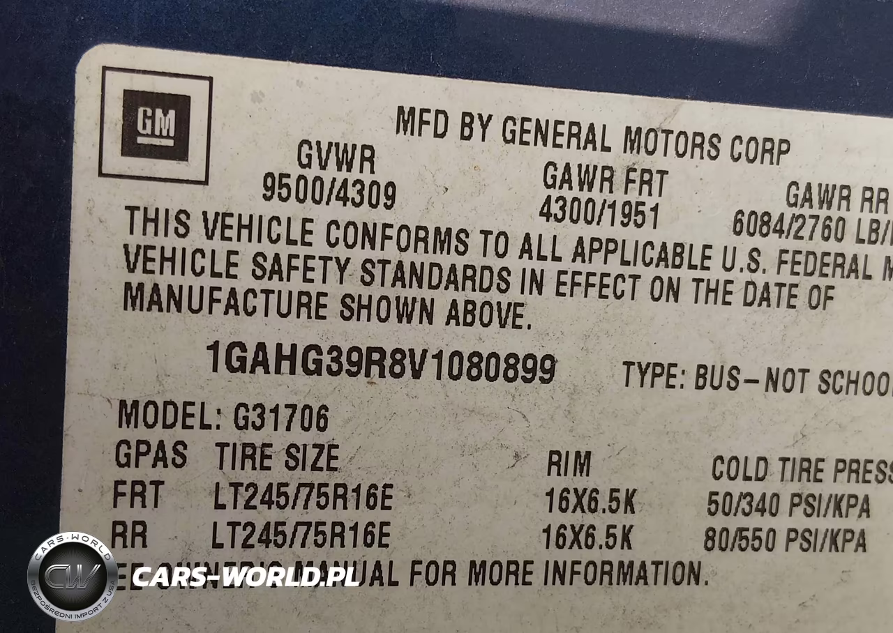 1997 Chevrolet Express Van G3500 VIN:1GAHG39R8V1080899 - 9