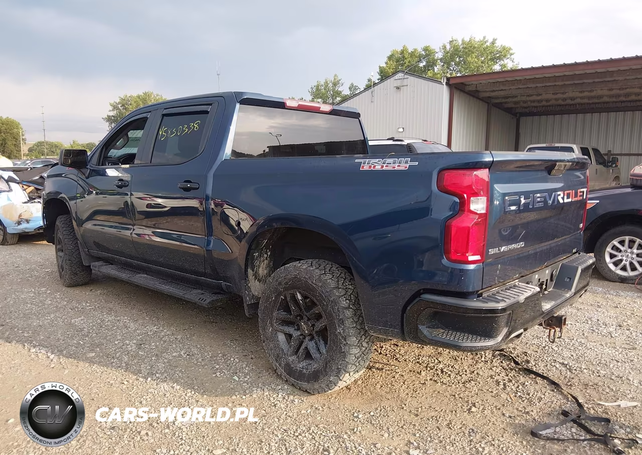 2019 Chevrolet Silverado 1500 Lt Trail Boss VIN:3GCPYFED0KG143888 - 3