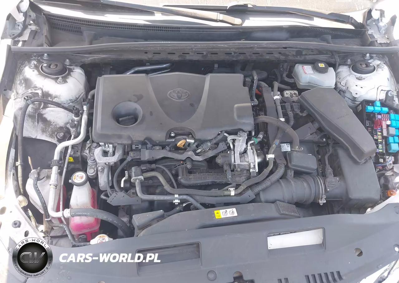 2021 Toyota Camry Le Hybrid VIN:4T1C31AKXMU548267 - 10