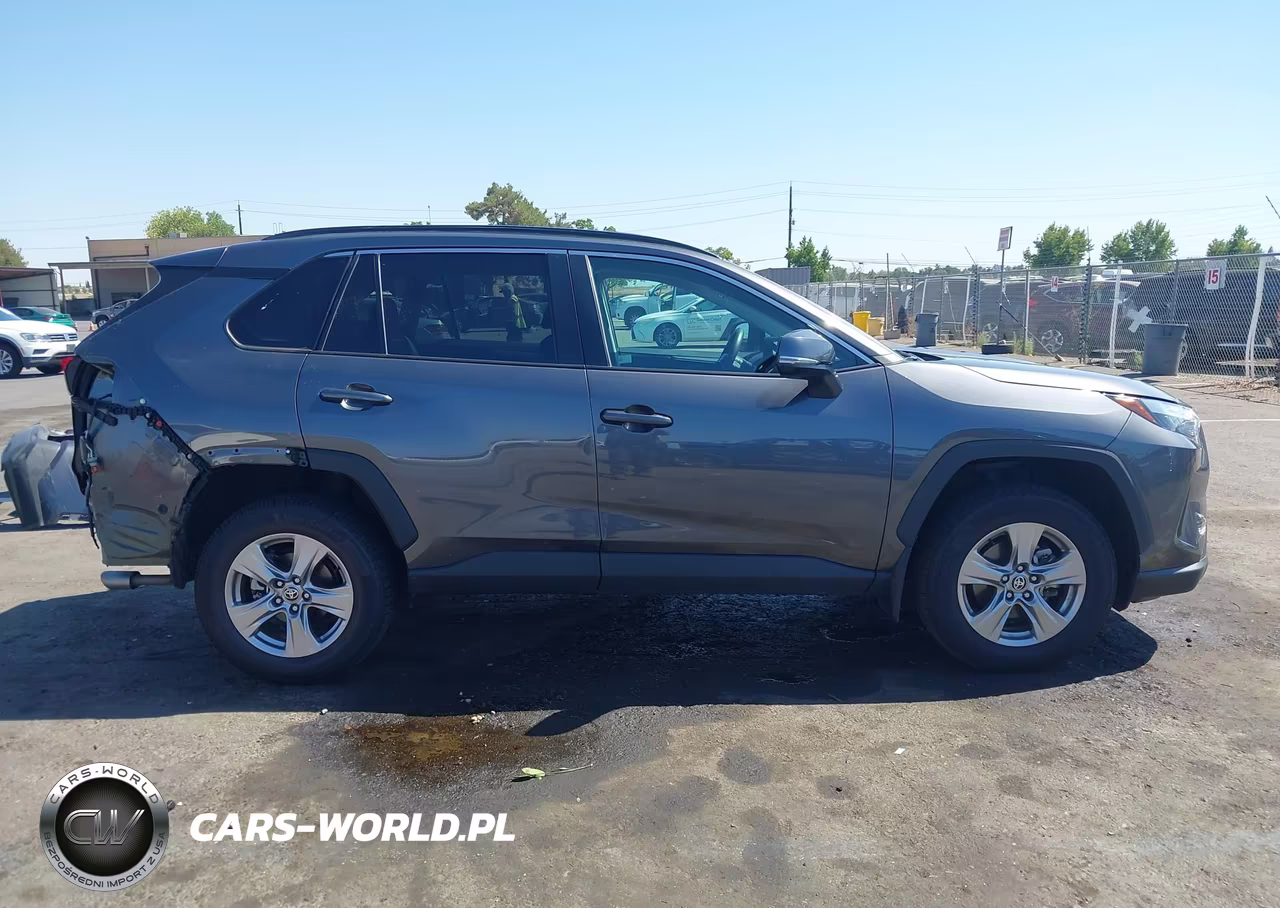2022 Toyota Rav4 Xle VIN:2T3P1RFVXNC288228 - 14