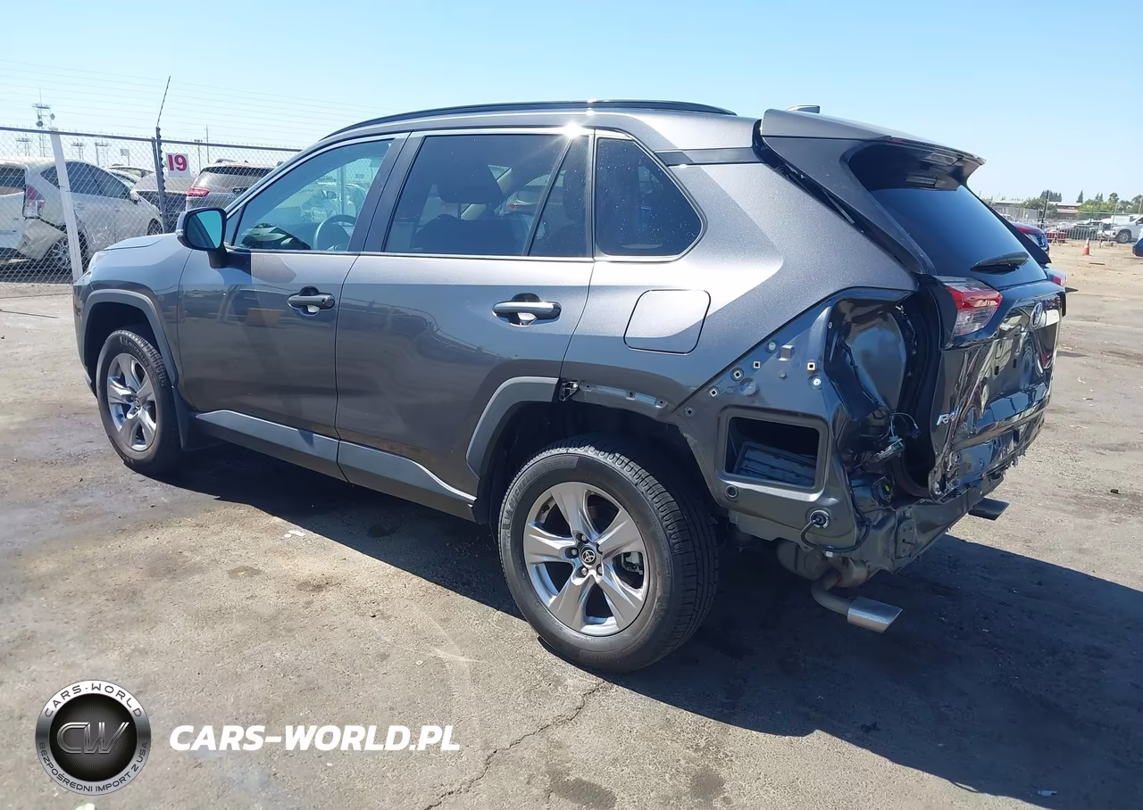 2022 Toyota Rav4 Xle VIN:2T3P1RFVXNC288228 - 3