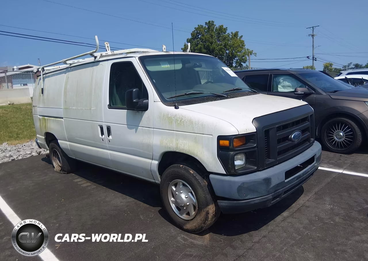 2012 Ford E-350 Super Duty Commercial