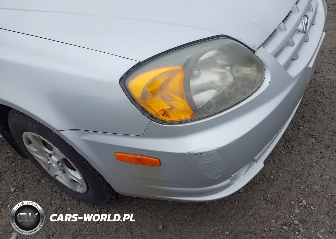 2005 Hyundai Accent Gls VIN:KMHCG45C15U659039 - 6