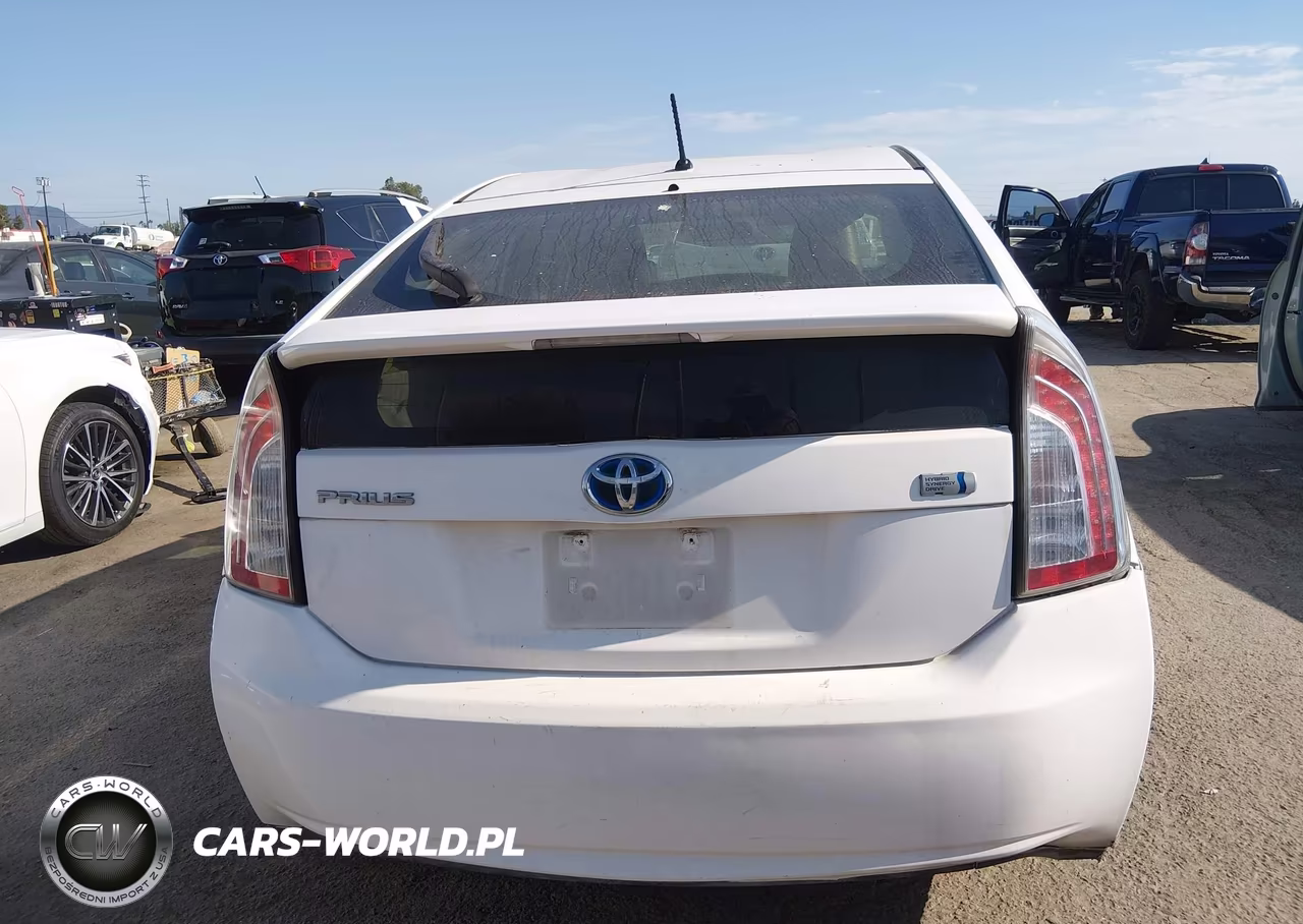 2012 Toyota Prius Two VIN:JTDKN3DU1C5469663 - 16