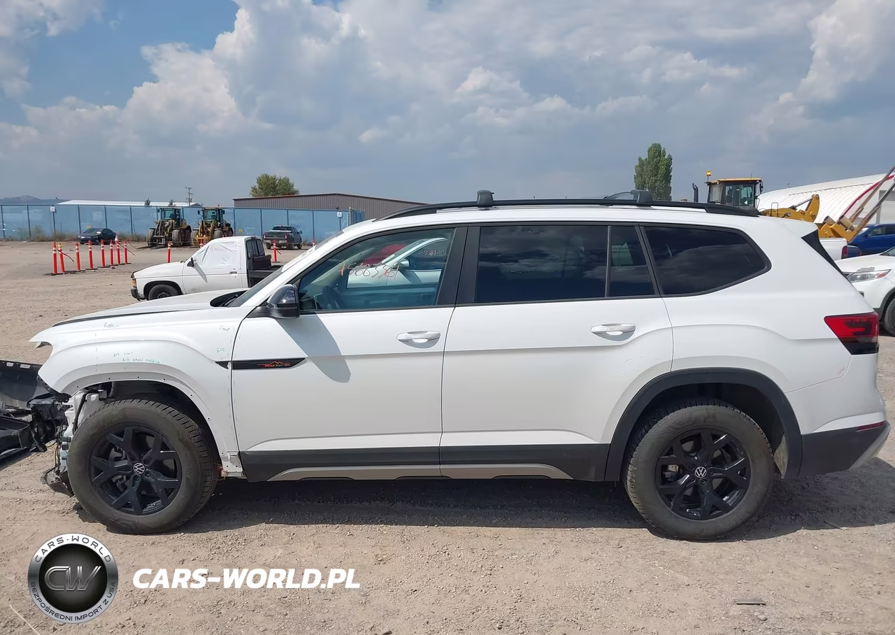 2024 Volkswagen Atlas 2.0T Peak Edition Sel VIN:1V2GR2CA2RC574419 - 15