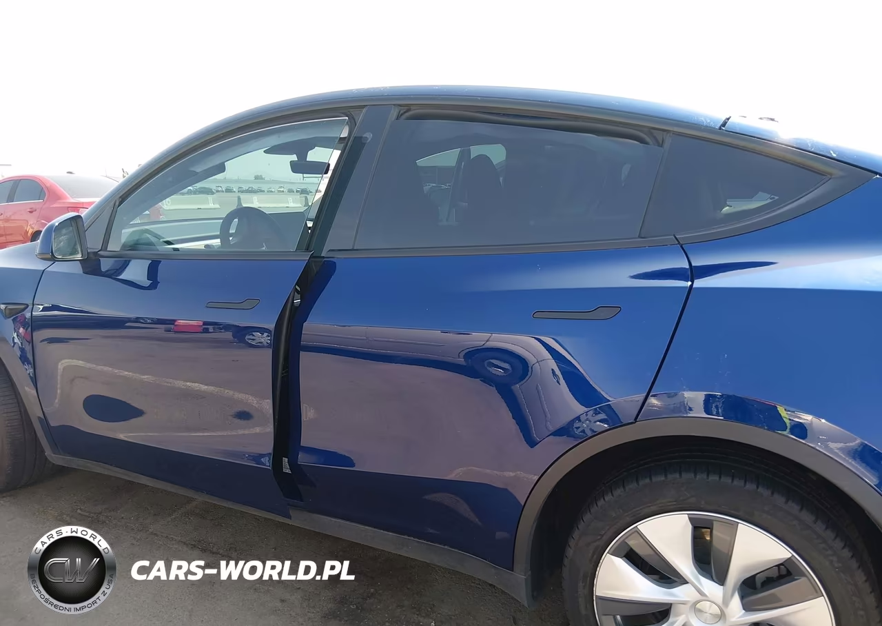 2023 Tesla Model Y VIN:7SAYGDEE7PA126281 - 14