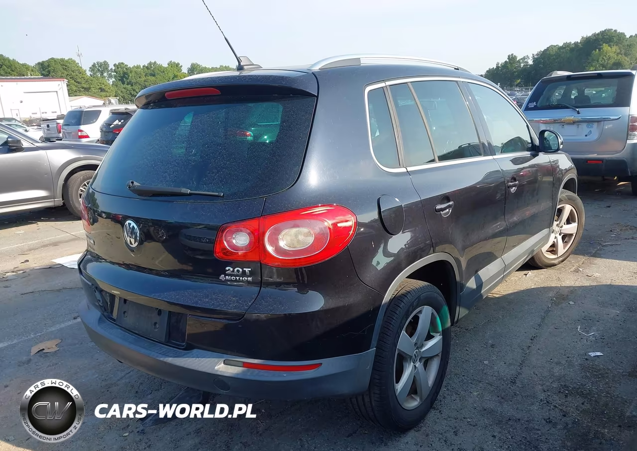 2010 Volkswagen Tiguan Wolfsburg Edition VIN:WVGBV7AX8AW524988 - 4