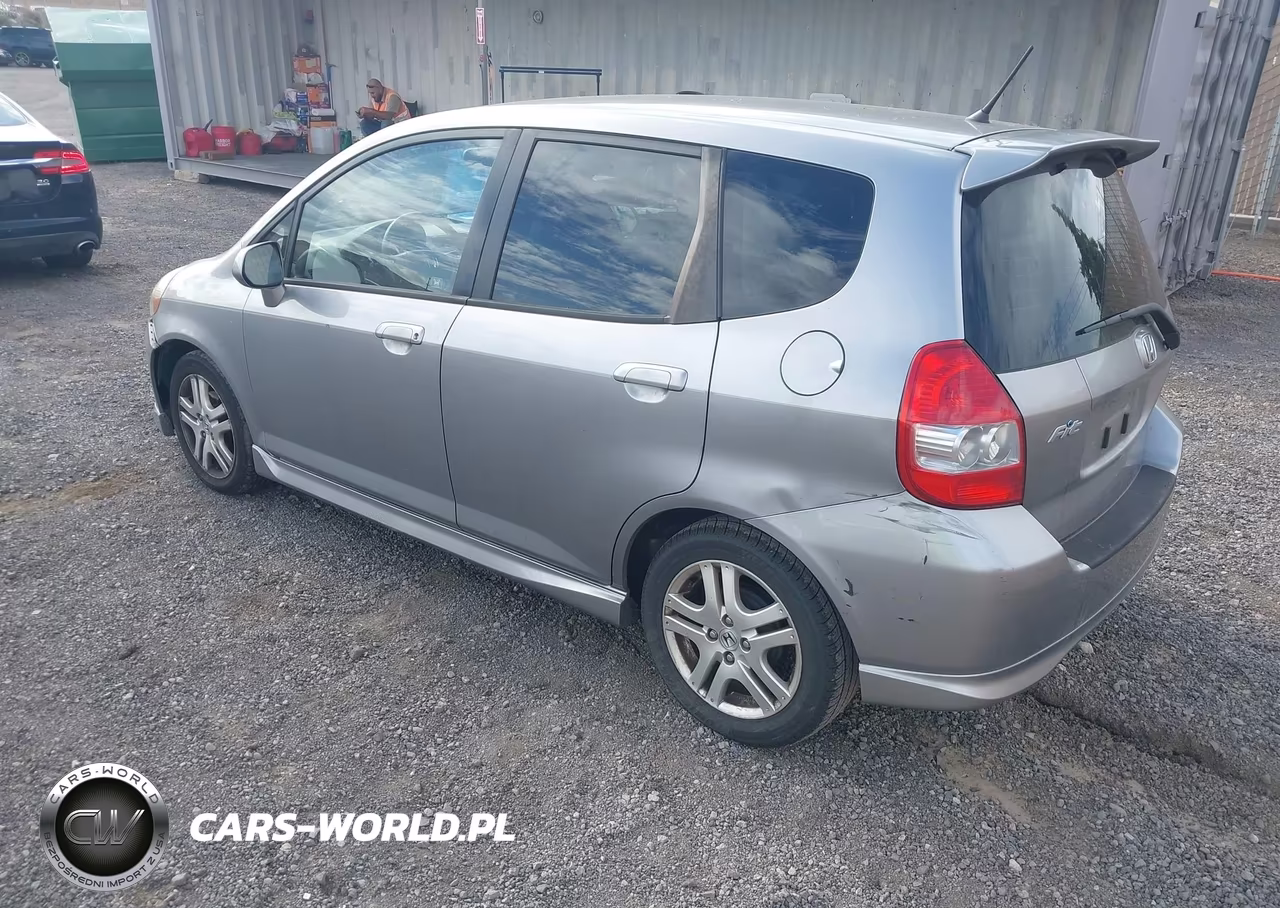 2007 Honda Fit Sport VIN:JHMGD38687S041051 - 3