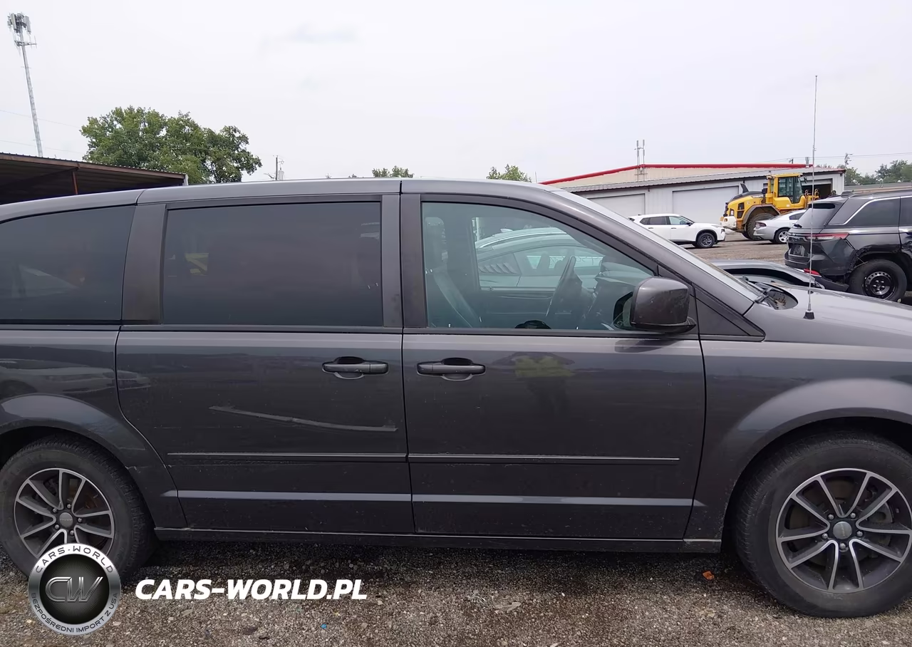 2017 Dodge Grand Caravan Sxt VIN:2C4RDGCG0HR639591 - 13