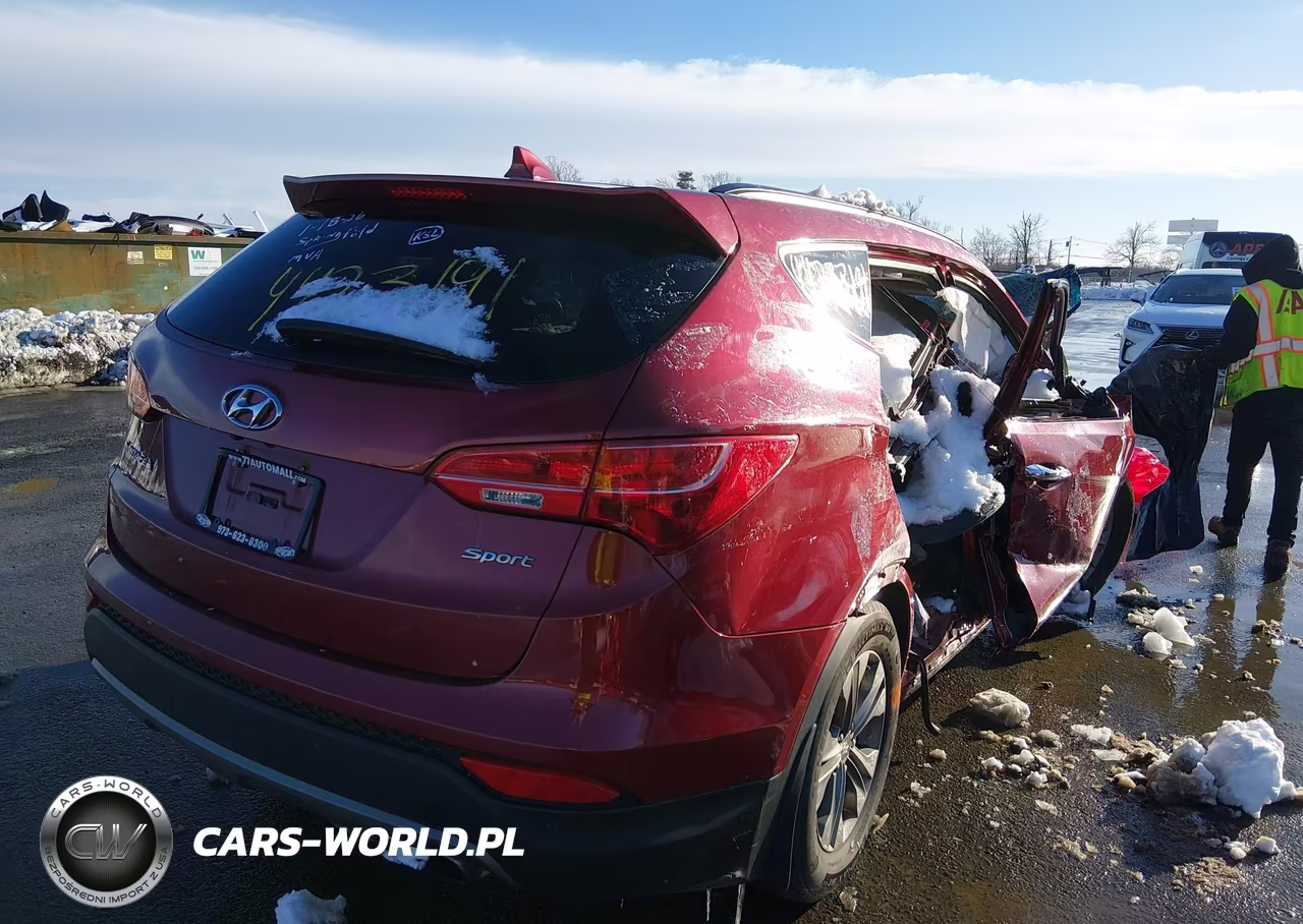 2016 Hyundai Santa Fe Sport 2.4L VIN:5XYZU3LB4GG311378 - 4