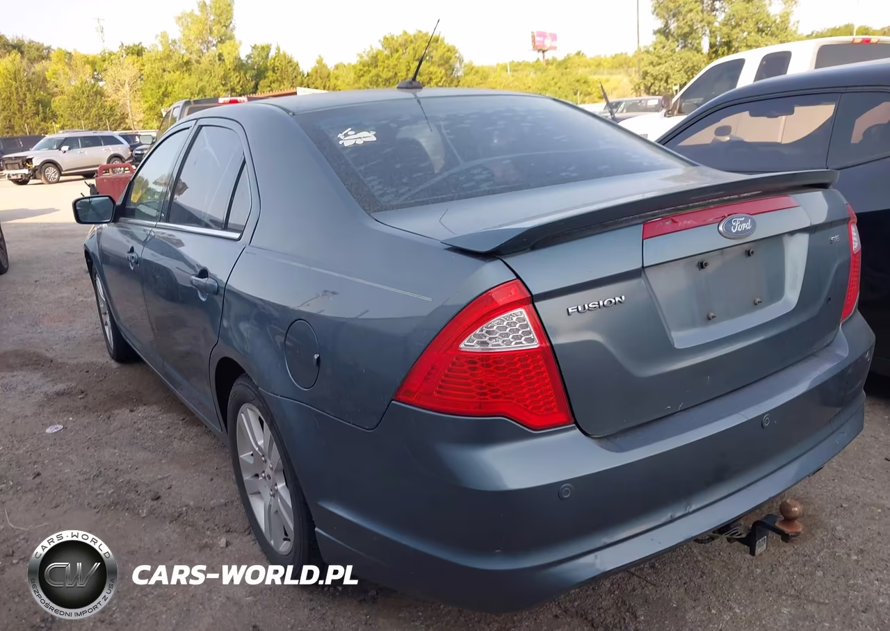 2011 Ford Fusion Se VIN:3FAHP0HA5BR127735 - 3