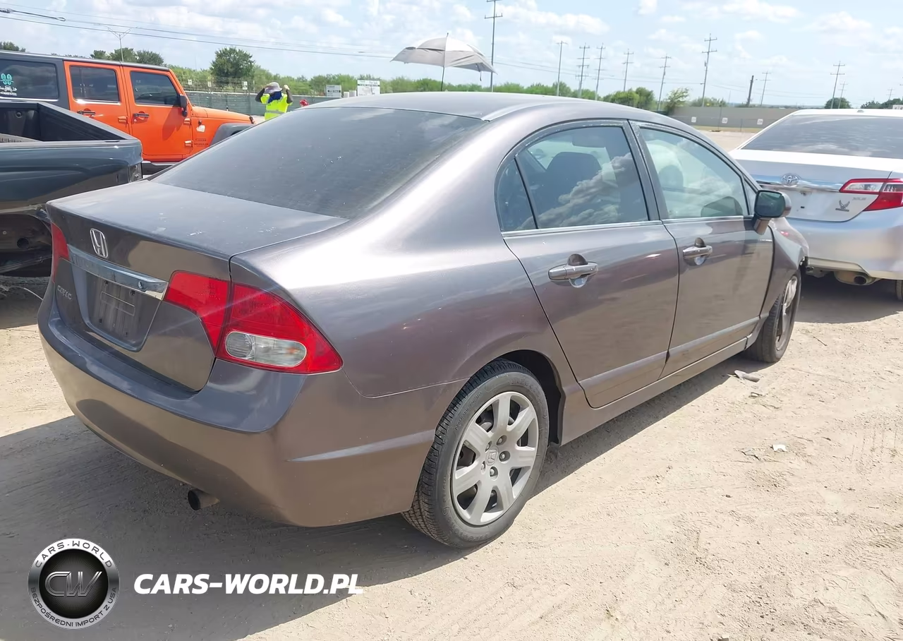 2009 Honda Civic Lx VIN:2HGFA16579H518715 - 4