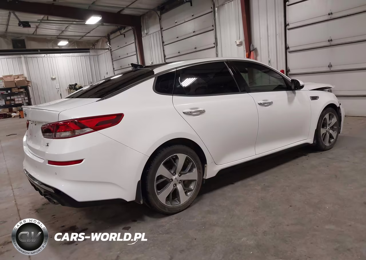 2019 Kia Optima S VIN:5XXGT4L38KG306500 - 4