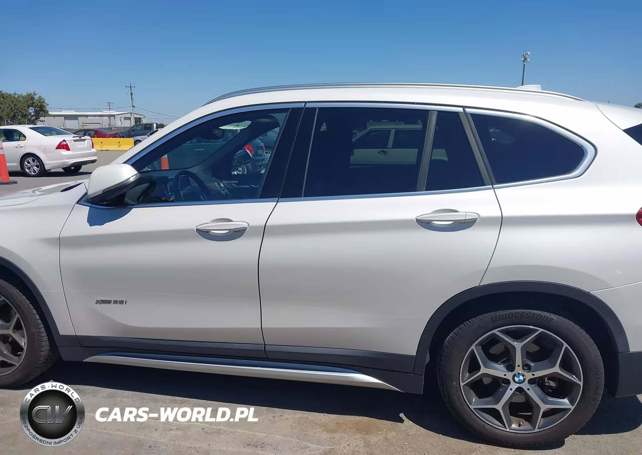 2016 BMW X1 xDrive28I VIN:WBXHT3C3XG5F65571 - 14