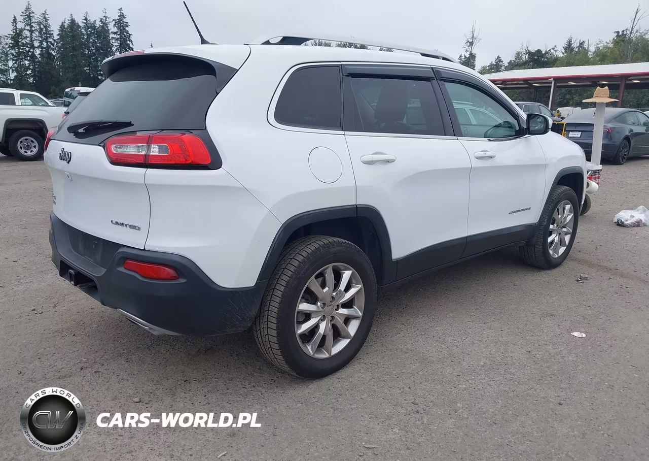 2015 Jeep Cherokee Limited VIN:1C4PJMDS2FW648041 - 4