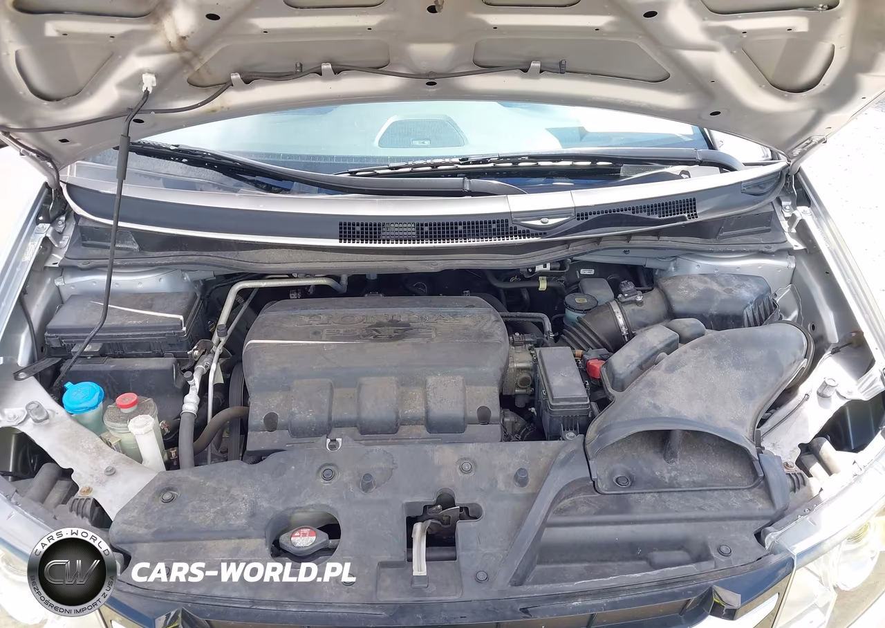 2015 Honda Odyssey Touring-Touring Elite VIN:5FNRL5H99FB042840 - 10