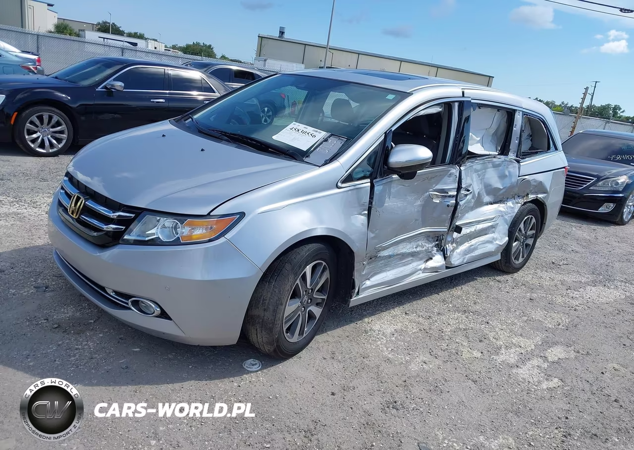 2015 Honda Odyssey Touring-Touring Elite VIN:5FNRL5H99FB042840 - 2