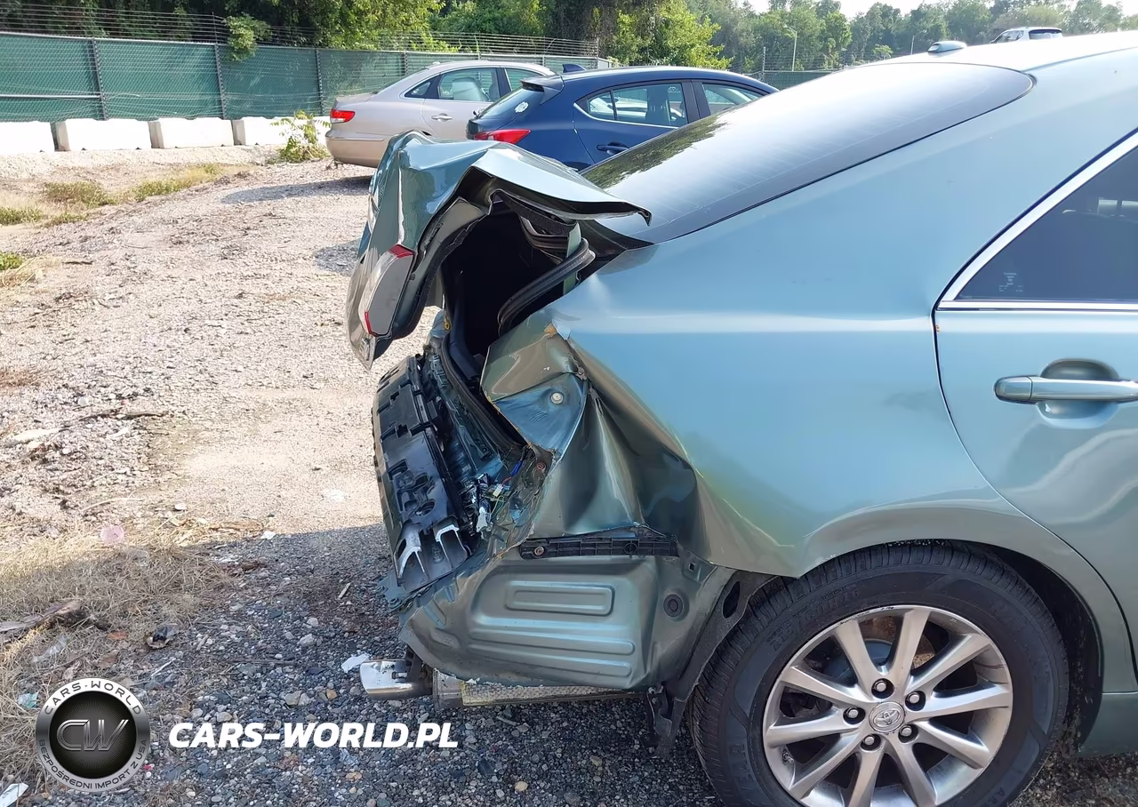 2010 Toyota Camry Hybrid VIN:4T1BB3EK9AU126135 - 15