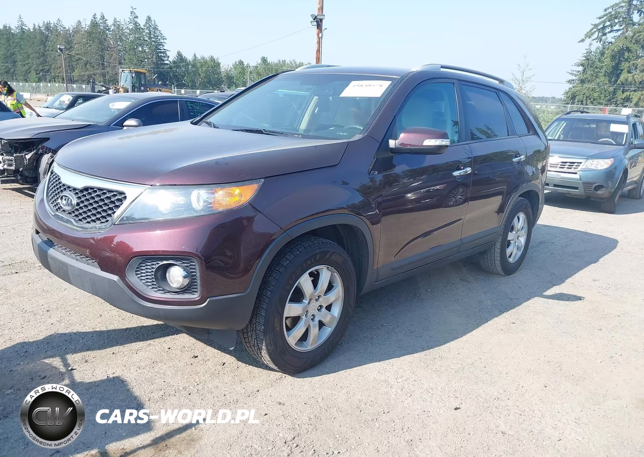 2011 Kia Sorento Lx VIN:5XYKT4A17BG075144 - 2