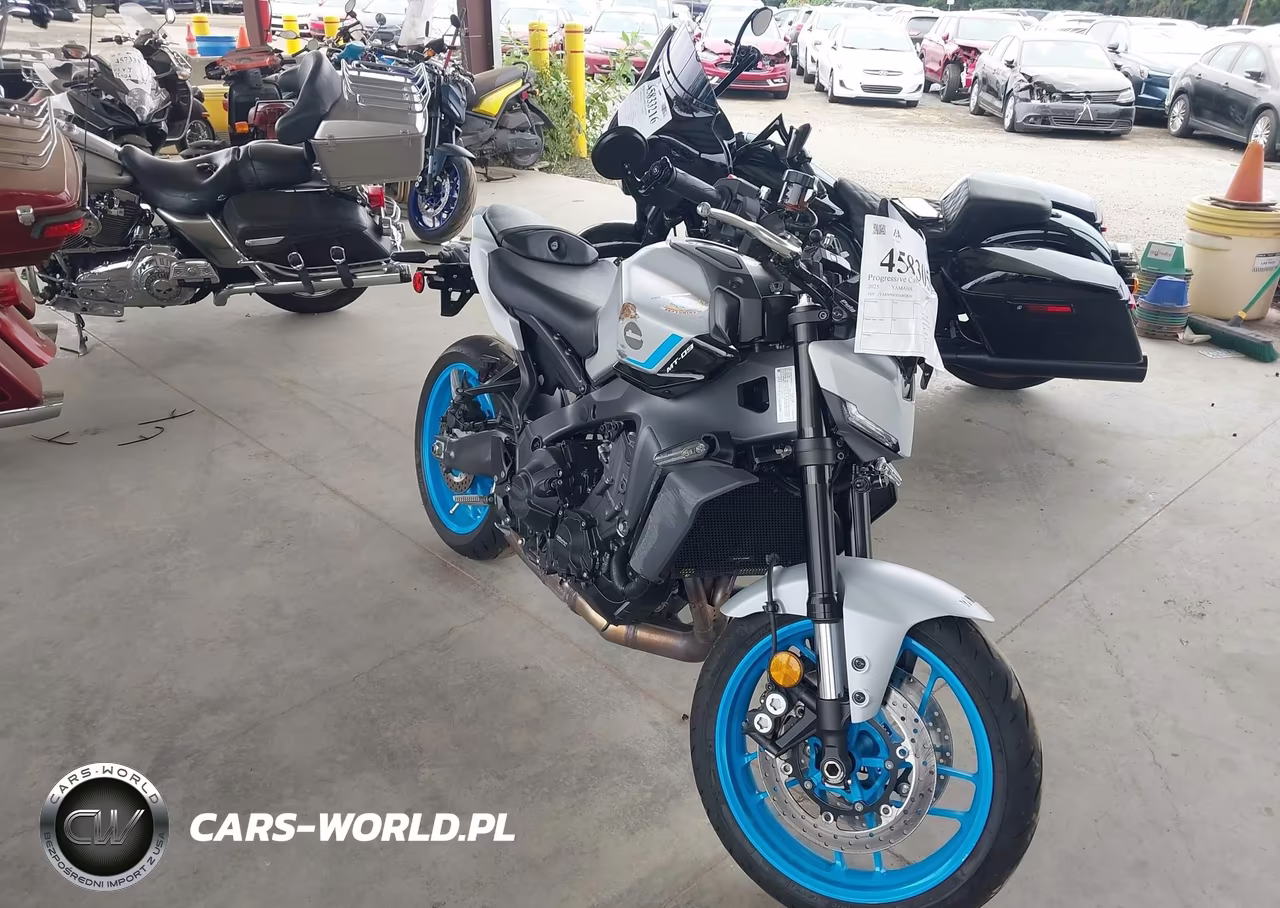 2025 Yamaha Mt09