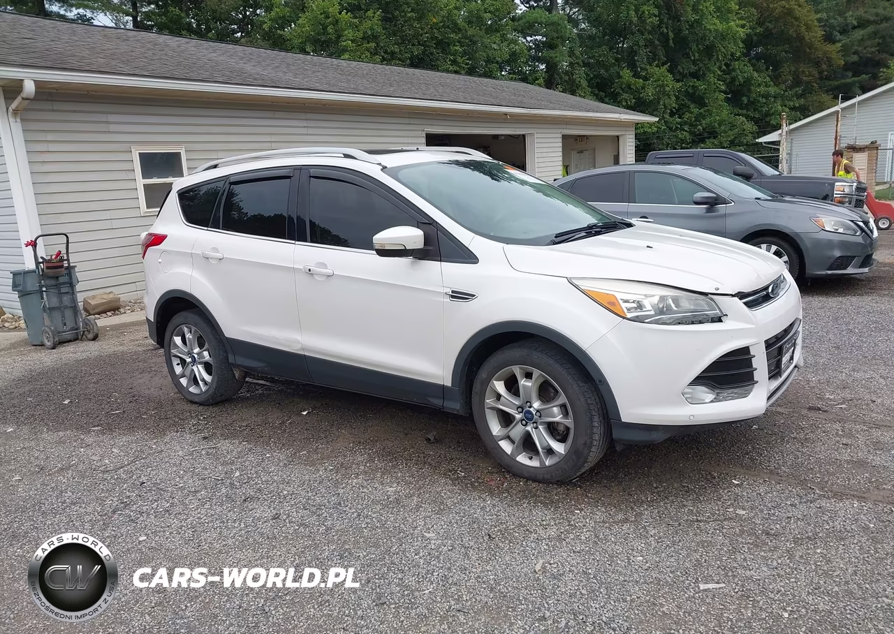 2014 Ford Escape Titanium – zdjęcie 1 z 17