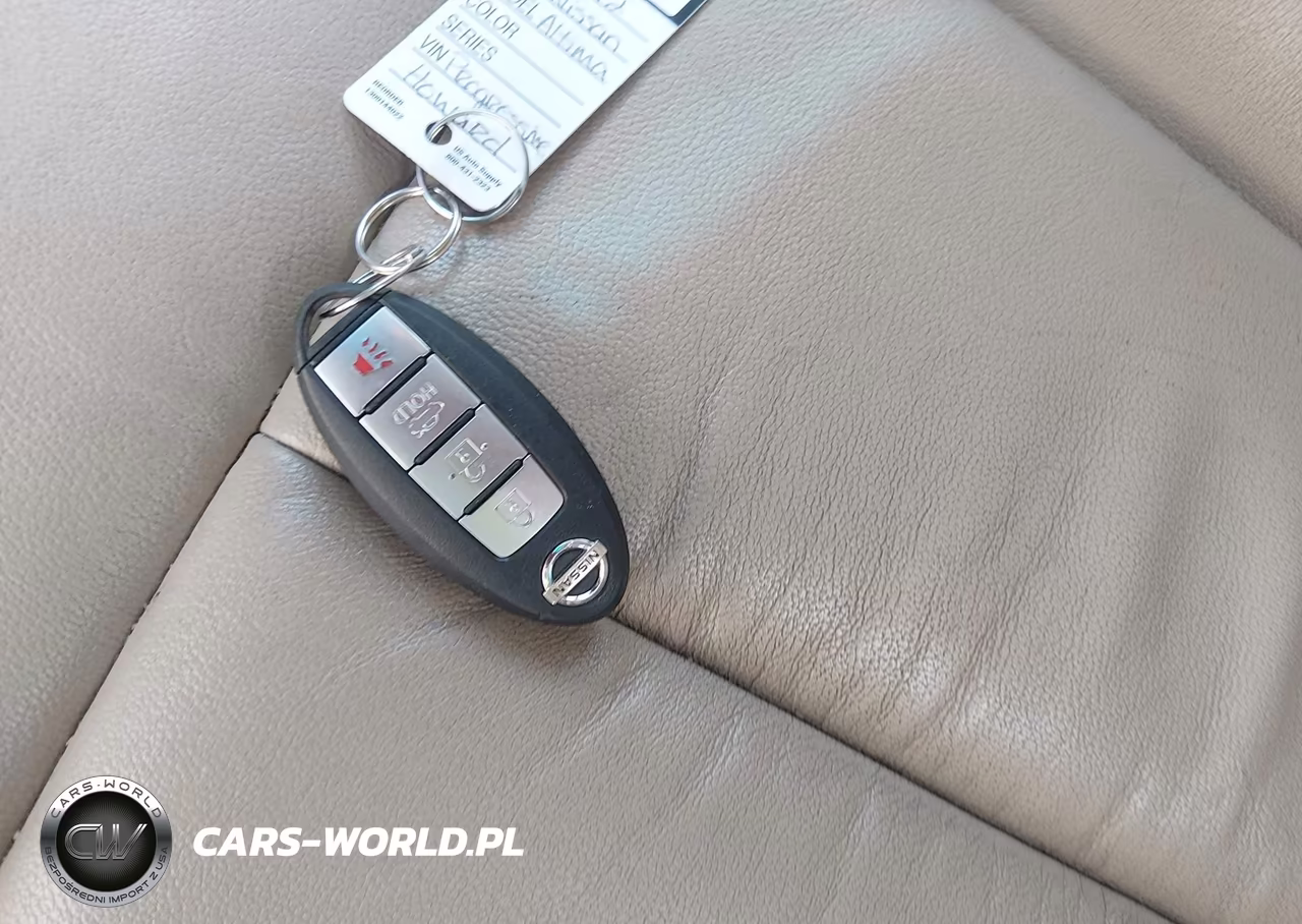 2012 Nissan Altima 2.5 S VIN:1N4AL2APXCN444132 - 11
