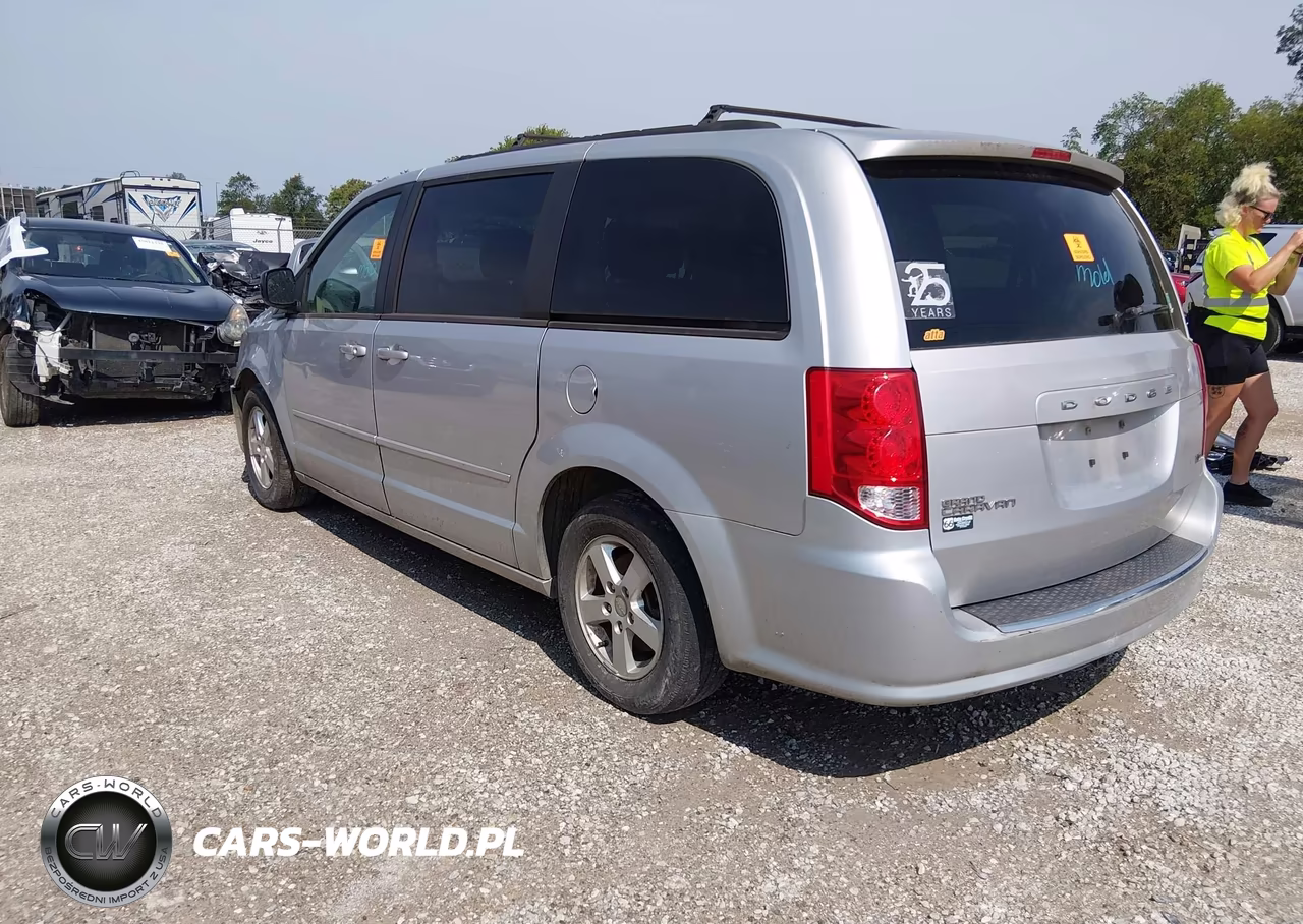 2012 Dodge Grand Caravan Sxt VIN:2C4RDGCGXCR129337 - 3