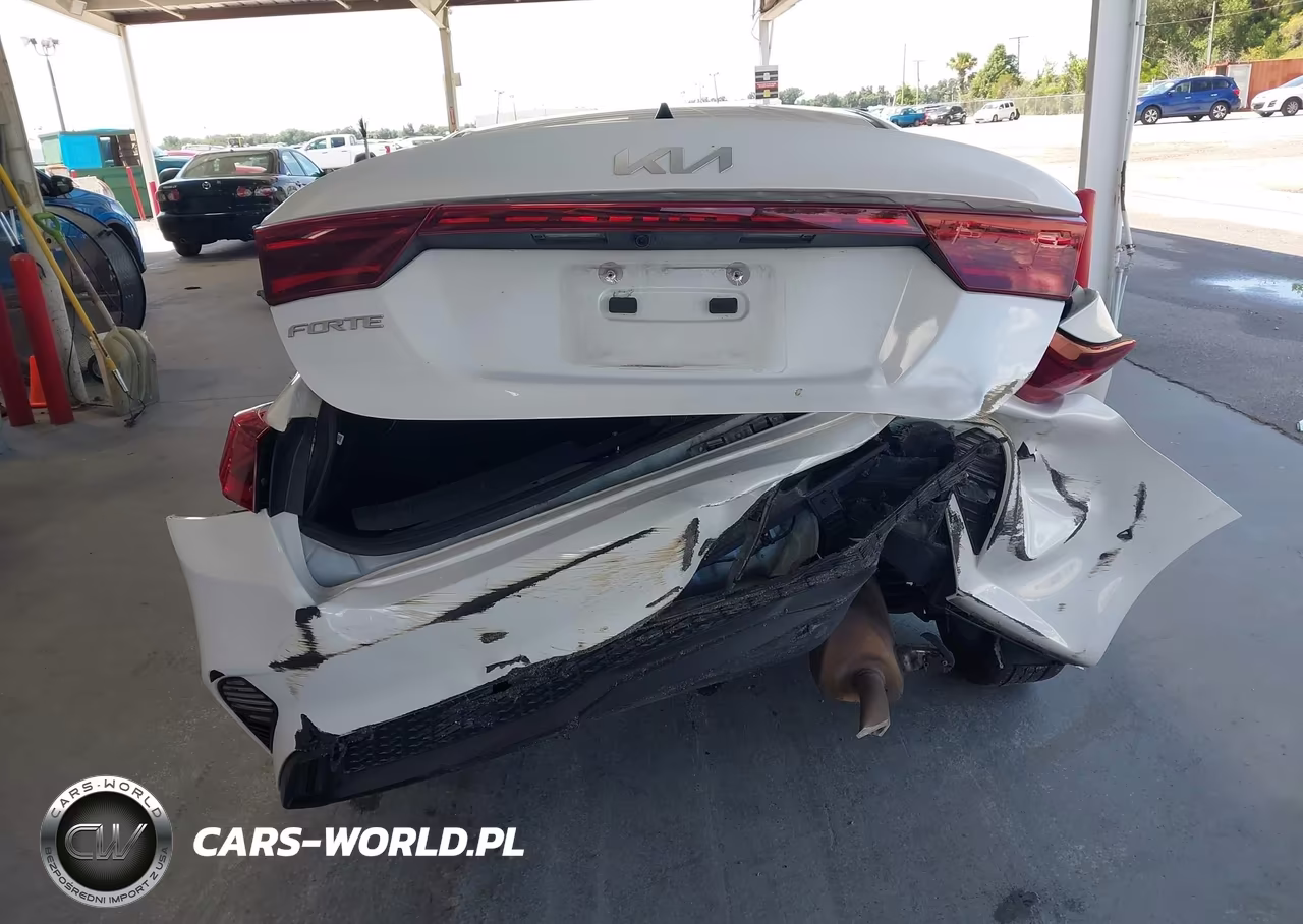 2024 Kia Forte Lxs VIN:3KPF24ADXRE696304 - 16