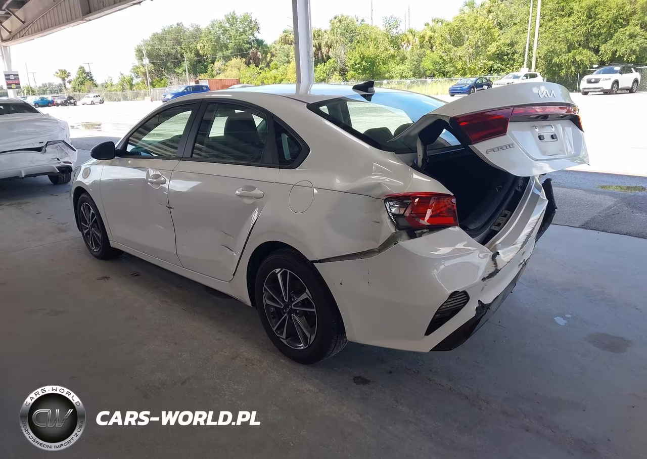 2024 Kia Forte Lxs VIN:3KPF24ADXRE696304 - 3