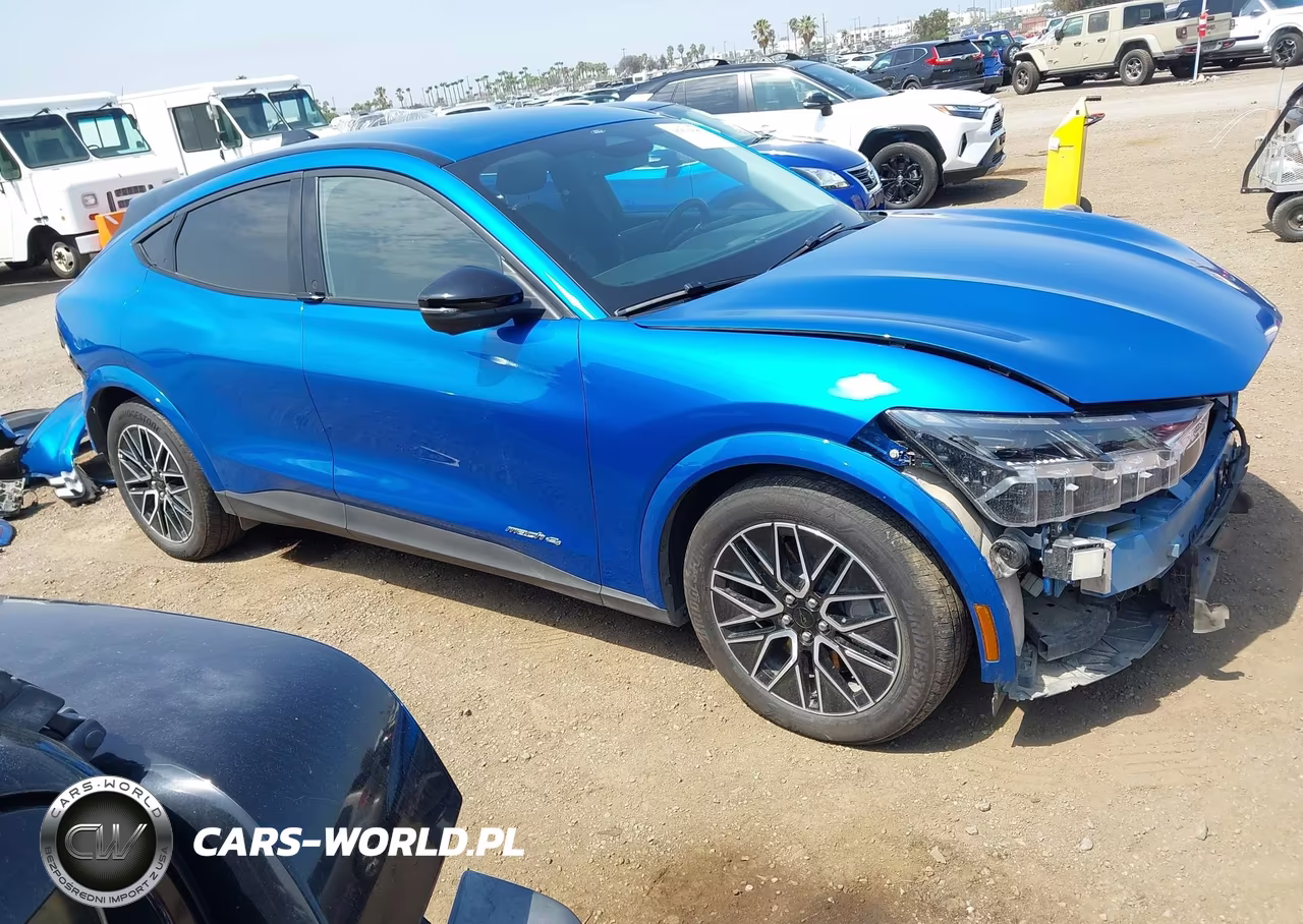 2025 Ford Mustang Mach-E Premium – zdjęcie 1 z 21