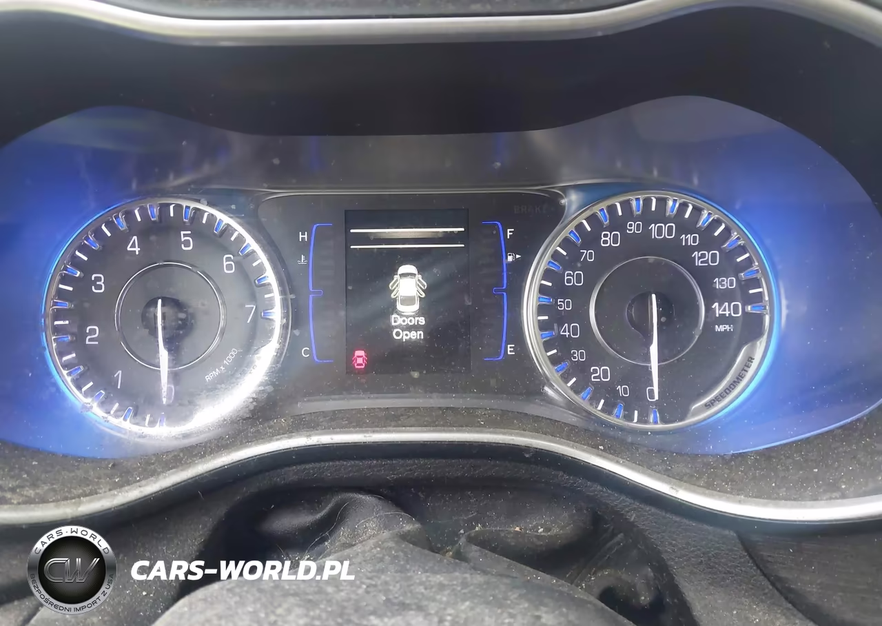 2016 Chrysler 200 Limited VIN:1C3CCCAB3GN113657 - 14