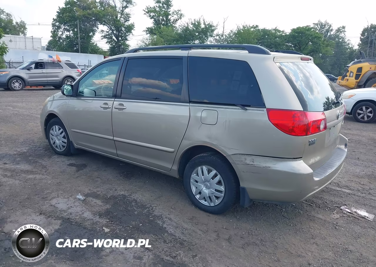 2007 Toyota Sienna Le VIN:5TDZK23C17S077552 - 3