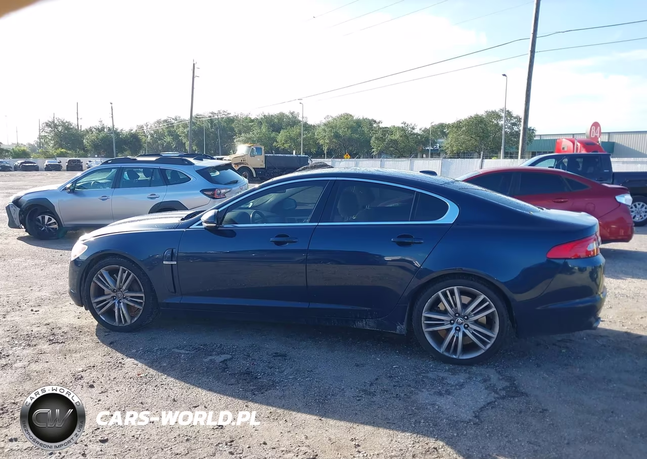 2010 Jaguar Xf Supercharged VIN:SAJWA0HE8AMR61819 - 14