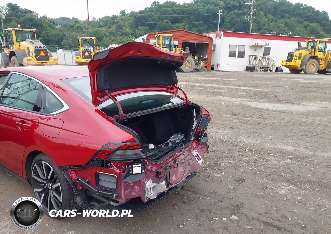 2025 Honda Accord Hybrid Touring VIN:1HGCY2F86SA064718 - 18