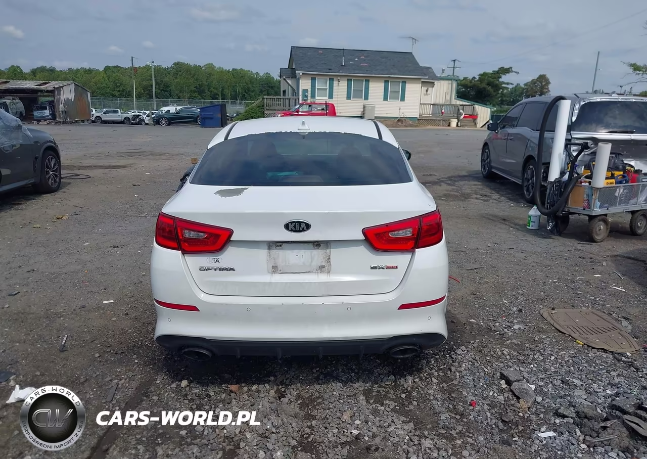 2015 Kia Optima Sx VIN:5XXGR4A77FG445446 - 16