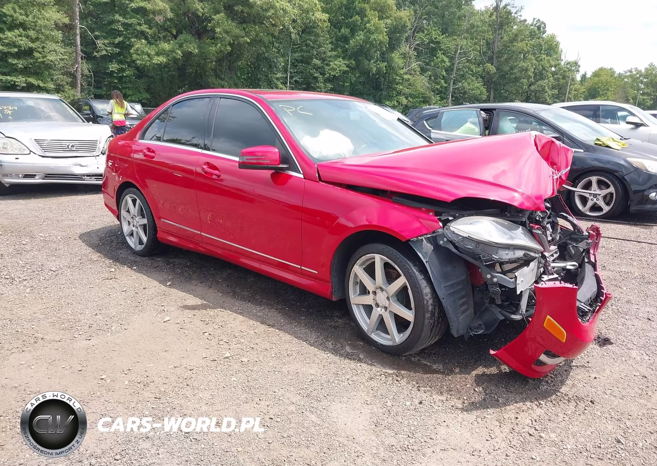 2012 Mercedes-Benz C 300 Sport 4Matic – zdjęcie 1 z 16