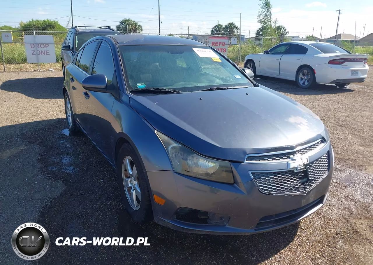 2014 Chevrolet Cruze 1Lt Auto – zdjęcie 1 z 11
