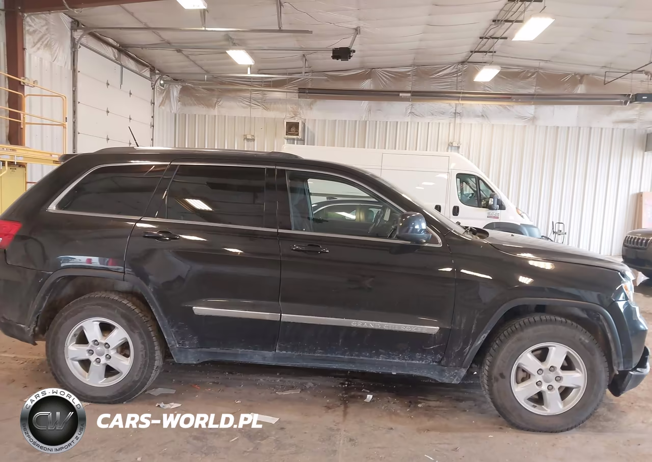 2012 Jeep Grand Cherokee Laredo VIN:1C4RJFAG4CC182467 - 13