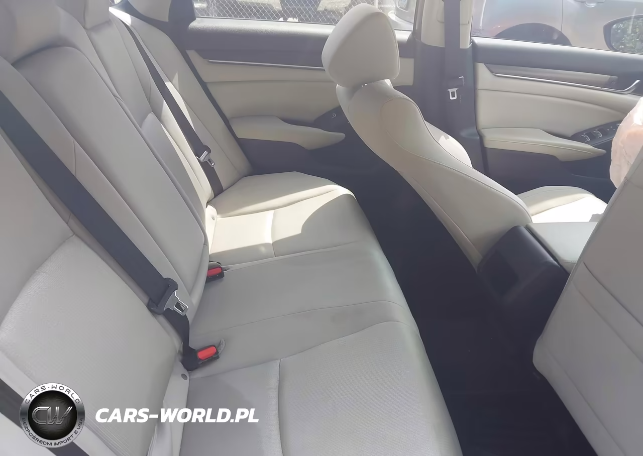 2018 Honda Accord Lx VIN:1HGCV1F18JA028209 - 8