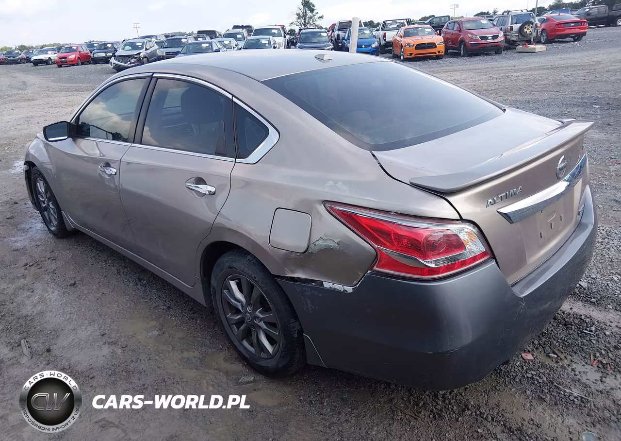 2015 Nissan Altima 2.5 S VIN:1N4AL3AP9FC478259 - 3