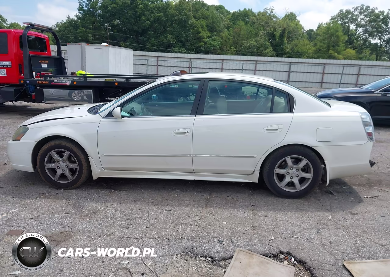 2005 Nissan Altima 2.5 S VIN:1N4AL11D25C383678 - 14