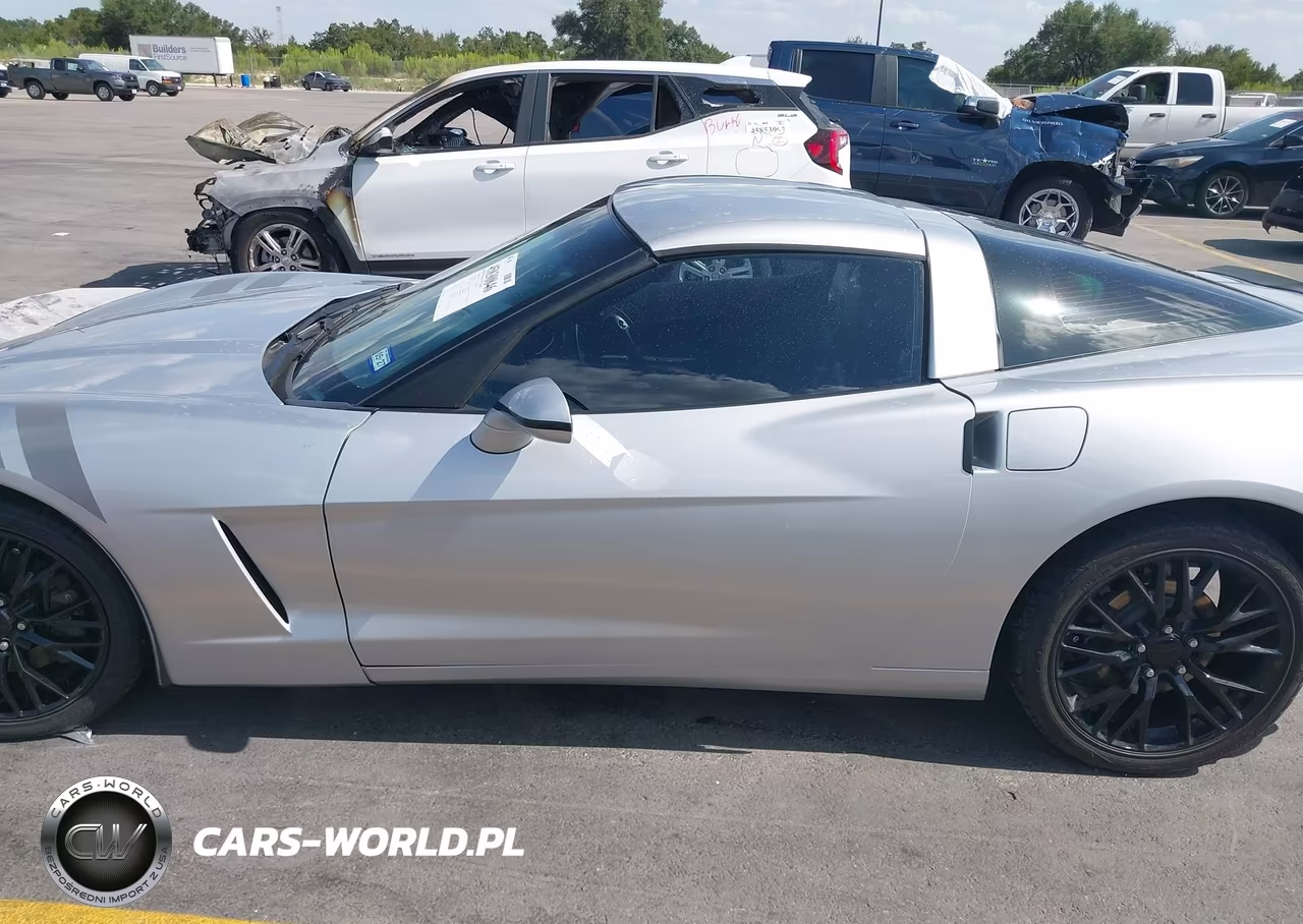 2010 Chevrolet Corvette VIN:1G1YE2DW1A5108493 - 14