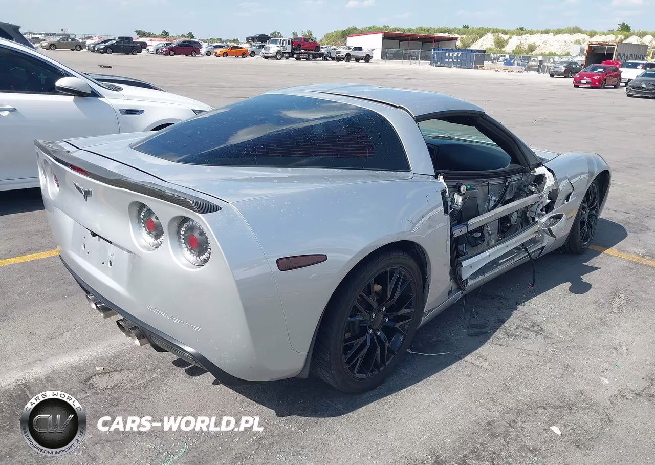 2010 Chevrolet Corvette VIN:1G1YE2DW1A5108493 - 4