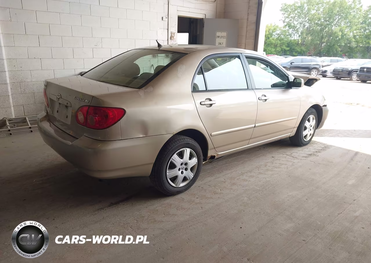 2005 Toyota Corolla Le VIN:1NXBR32E05Z412388 - 4