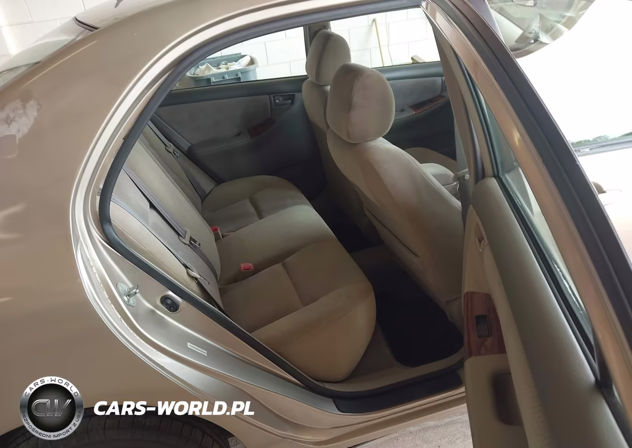 2005 Toyota Corolla Le VIN:1NXBR32E05Z412388 - 8