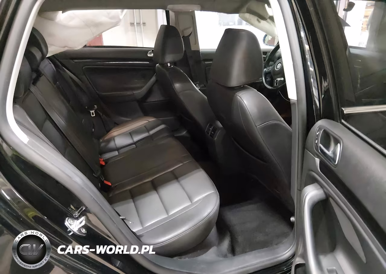 2011 Volkswagen Jetta Sportwagen 2.0L Tdi VIN:3VWML7AJ2BM683812 - 8