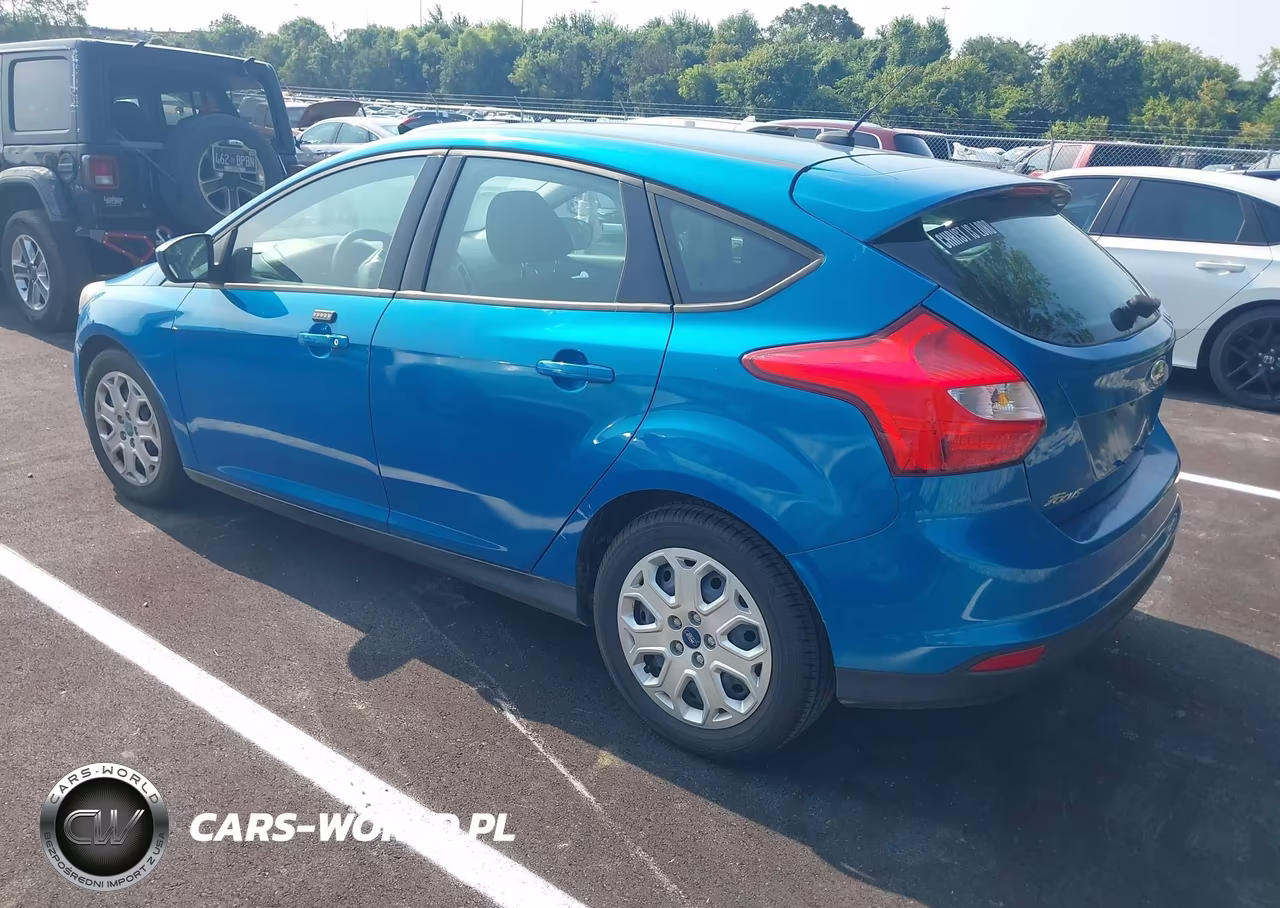 2012 Ford Focus Se VIN:1FAHP3K21CL231108 - 3