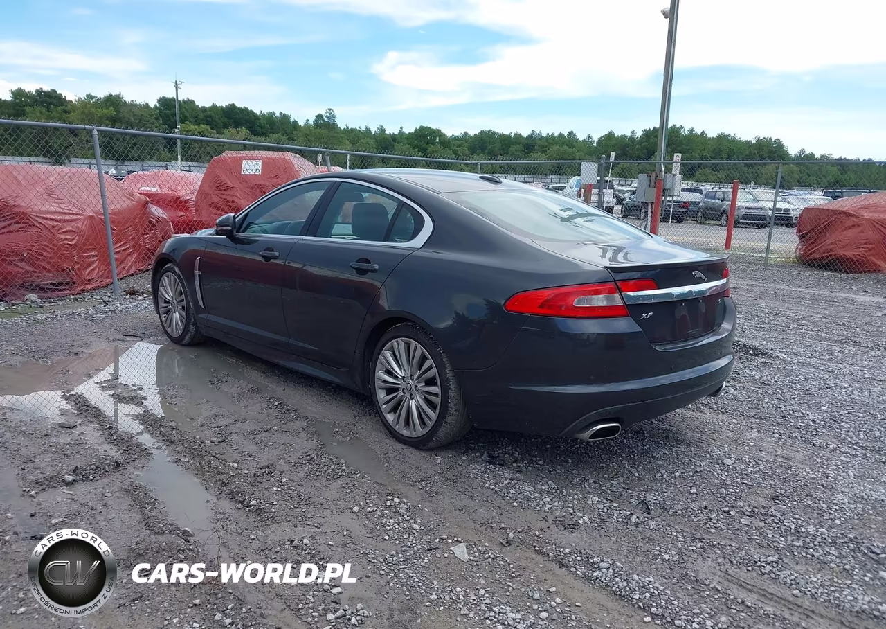 2011 Jaguar Xf VIN:SAJWA0FB8BLS16245 - 3