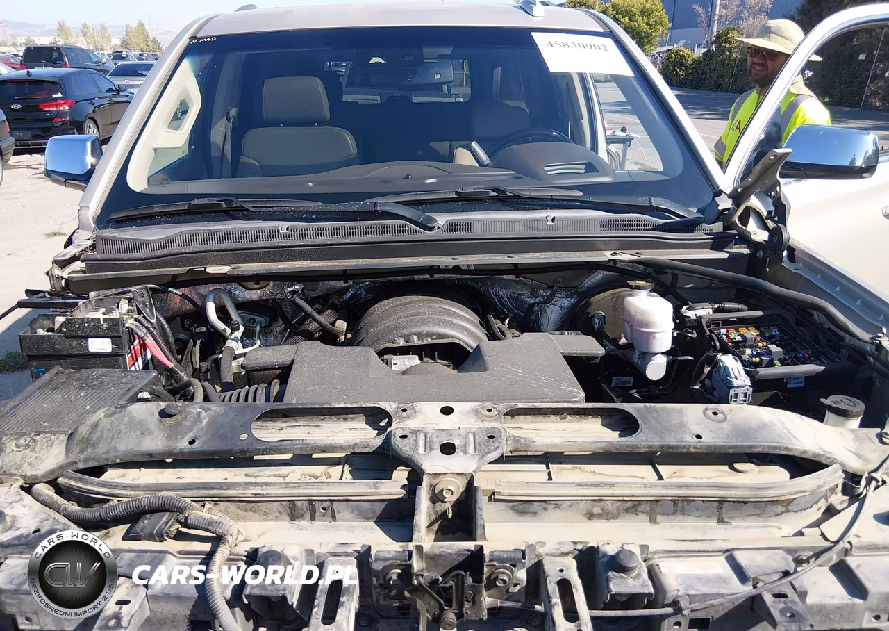 2016 Chevrolet Tahoe Ltz VIN:1GNSCCKC0GR119902 - 10