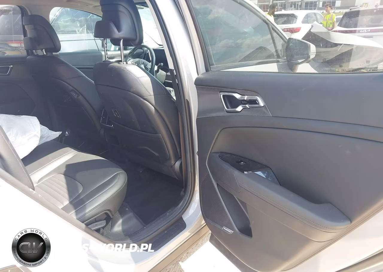 2025 Kia Sportage Sx-Prestige VIN:5XYK53DF3SG264188 - 8